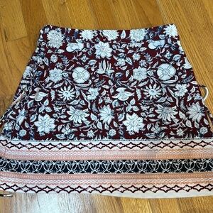 Abercrombie & Fitch skirt size 4 zipper back